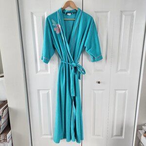 Vandemere Vintage Blue Floral Tie Front Robe